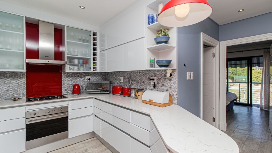 4 Bedroom Property for Sale in Beachfront Western Cape